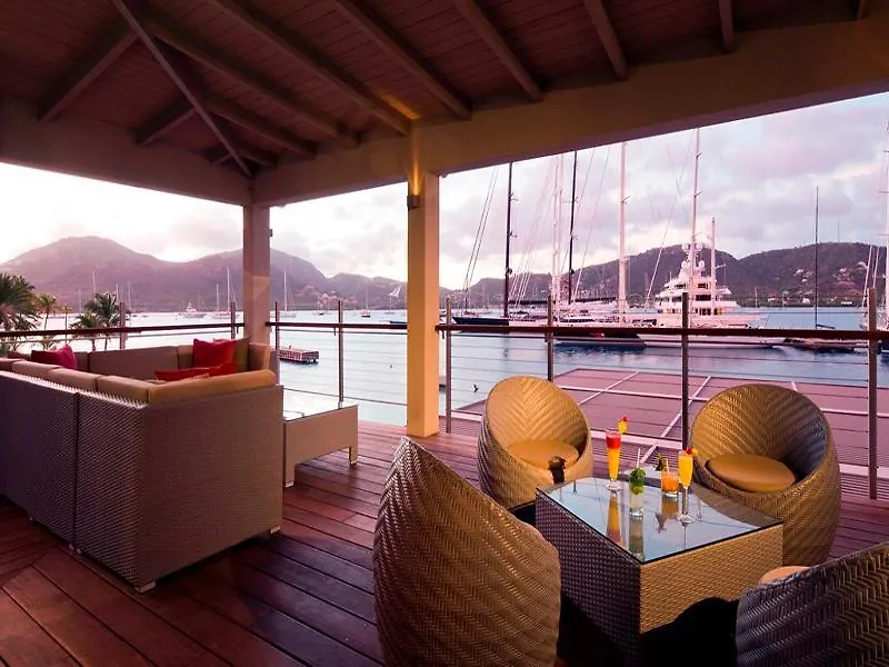 South Point Antigua Otel English Harbour 5*,